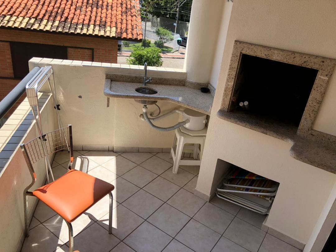 Apartamento A 100 Metros Da Praia Em Canasvieiras Florianópolis Buitenkant foto